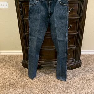 Wrangler men’s relaxed fit